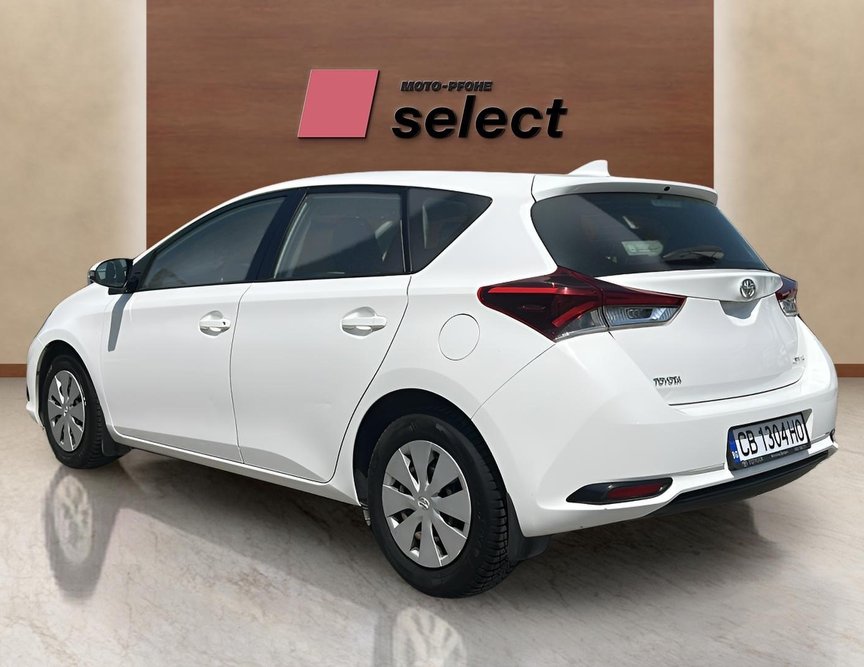 Toyota Auris употребяван