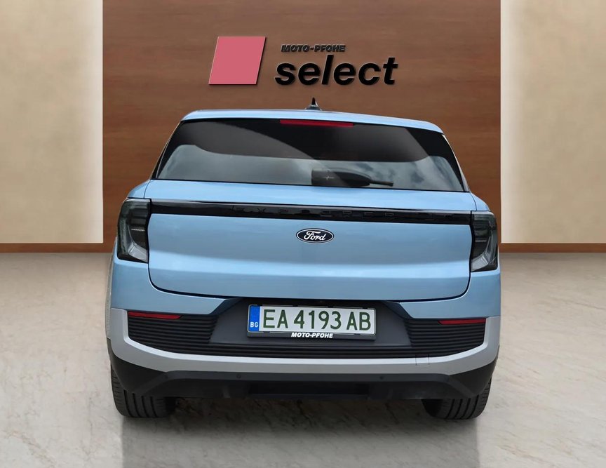 Ford E-Explorer употребяван
