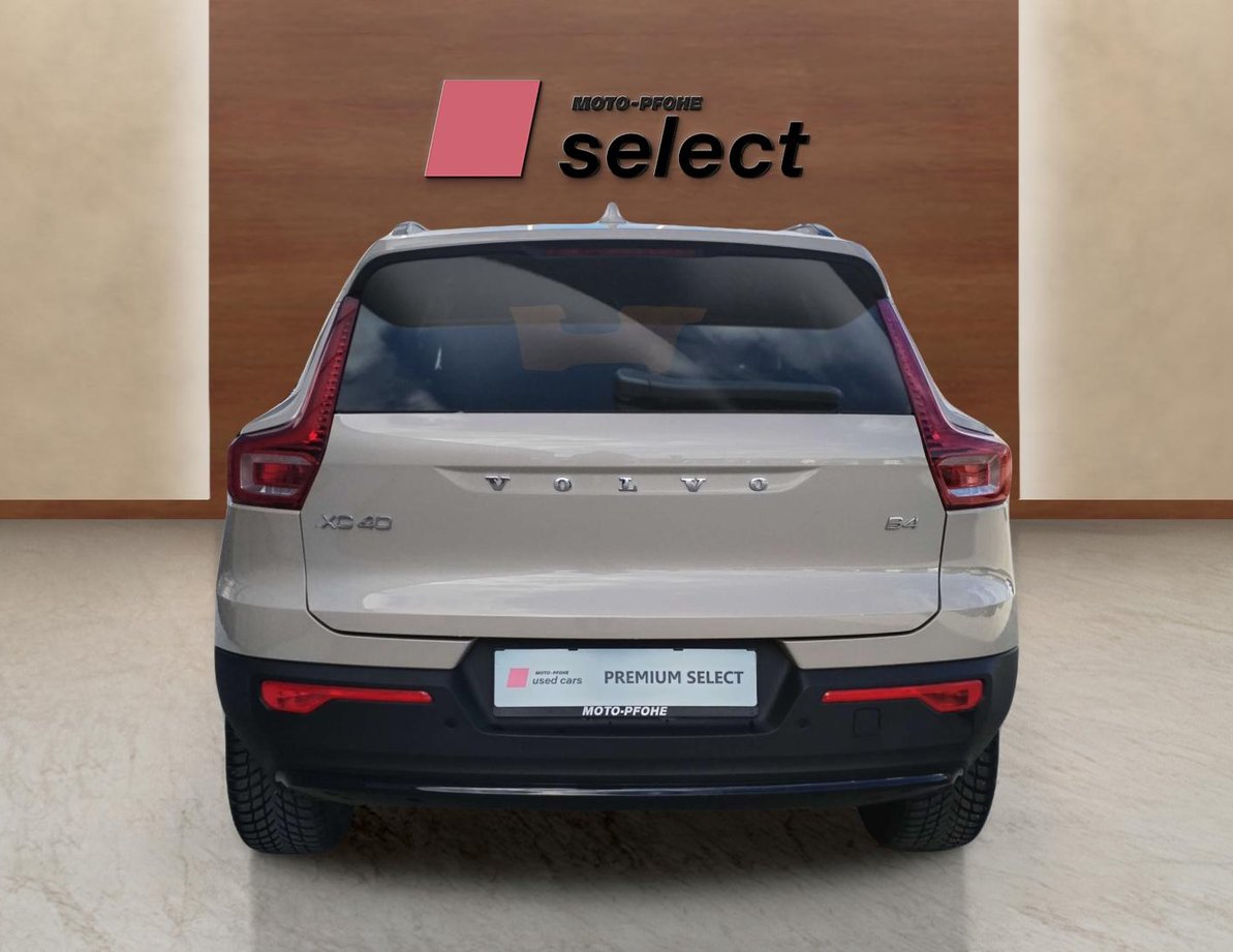 Volvo XC40 употребяван