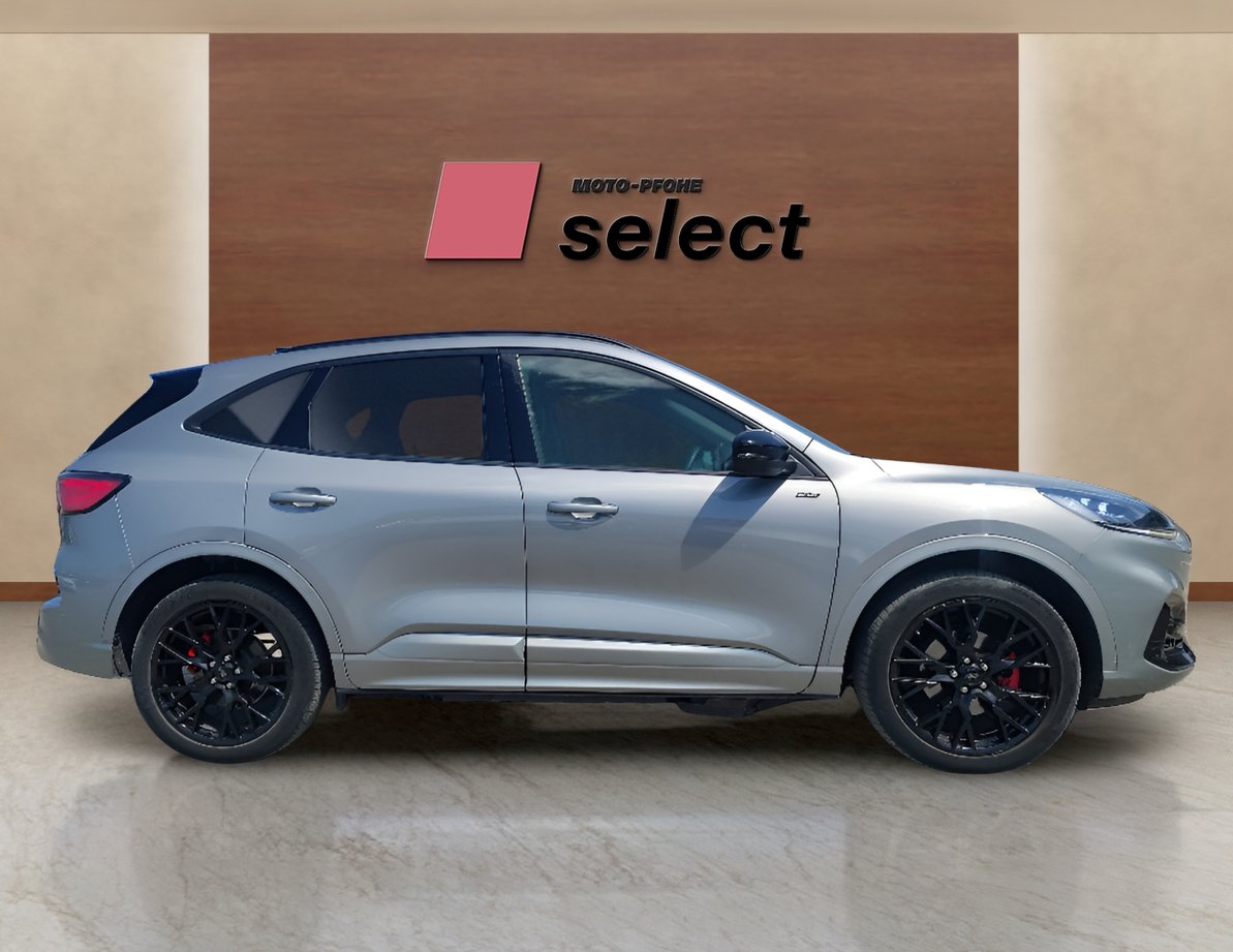 Ford Kuga PHEV употребяван