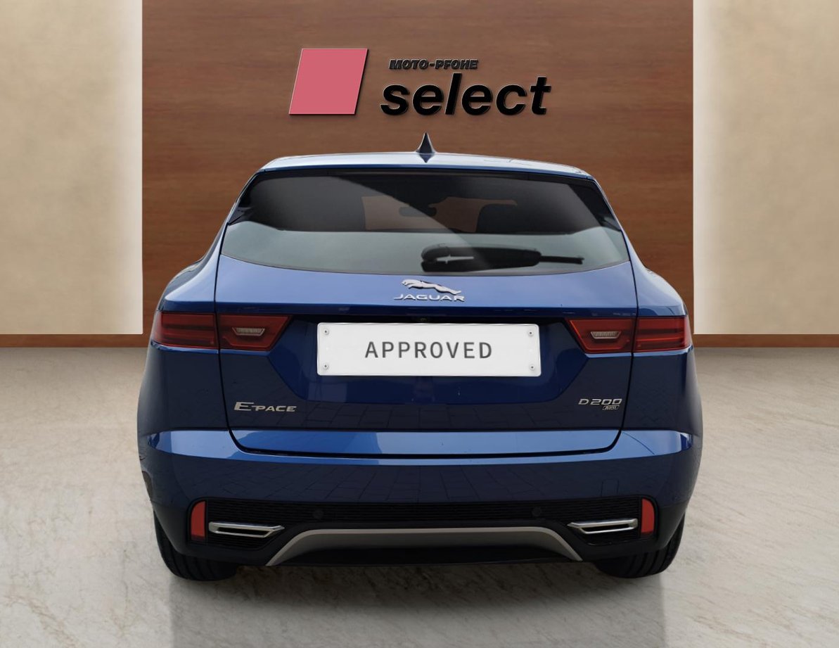 Jaguar E-Pace употребяван