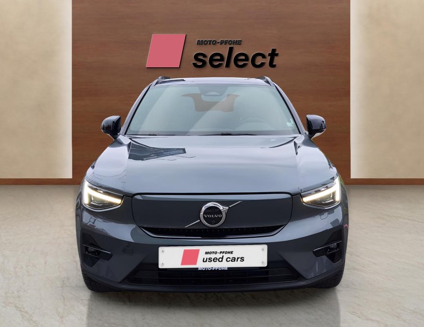 Volvo EX40 употребяван