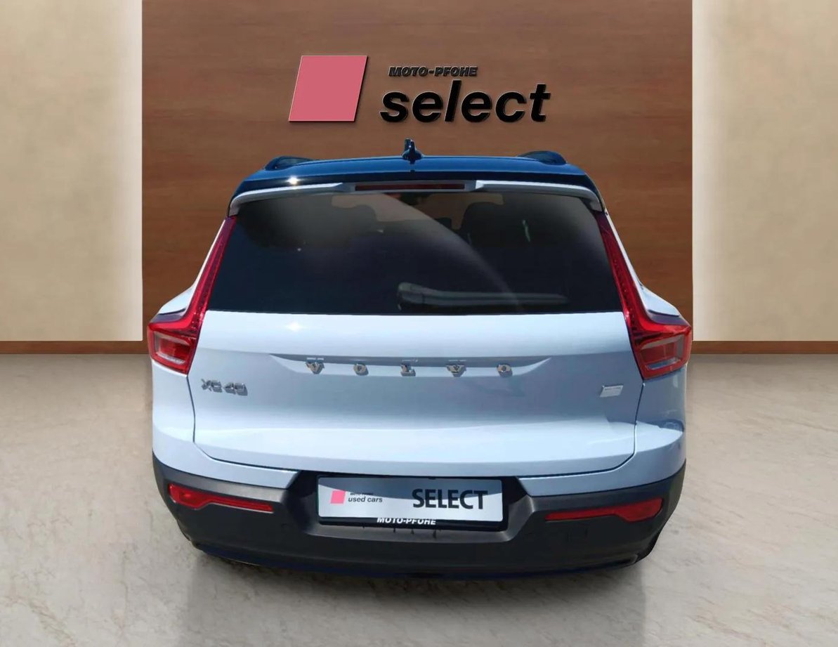 Volvo XC40 Recharge употребяван