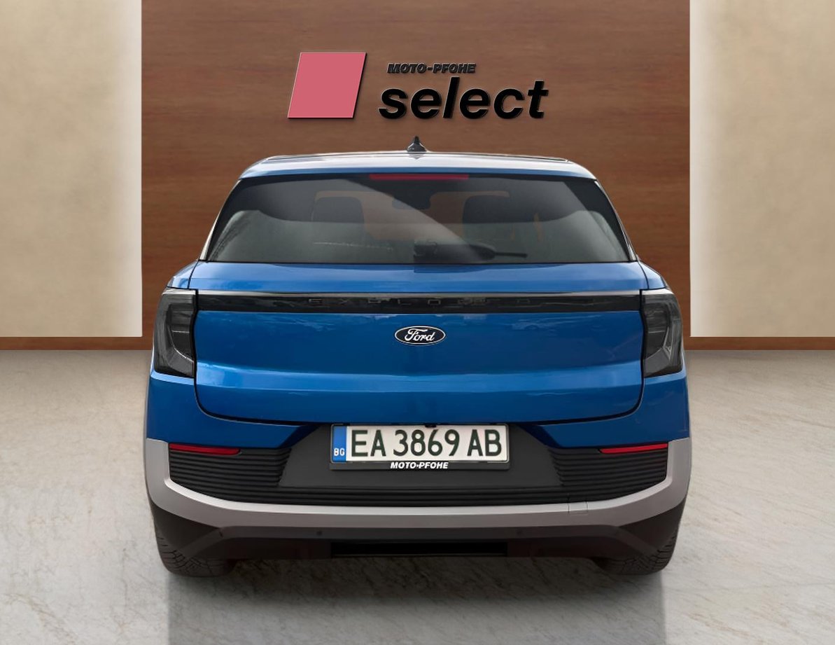 Ford E-Explorer употребяван