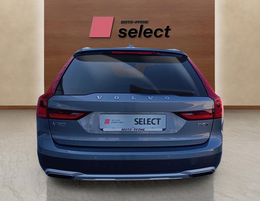 Volvo V90 Cross Country употребяван