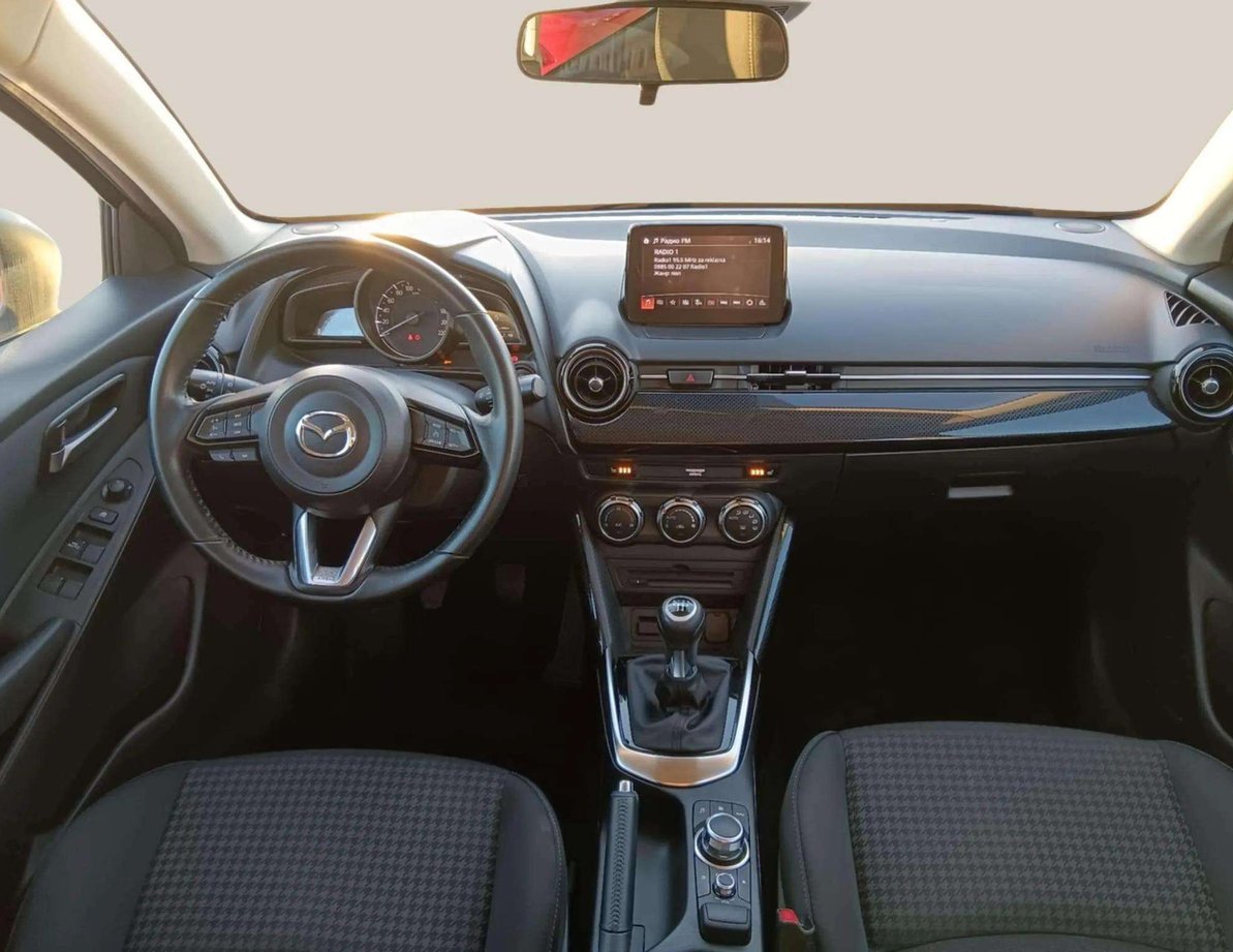 Mazda 2 употребяван