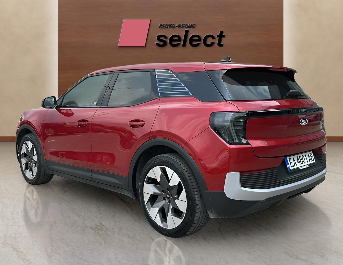 Ford E-Explorer употребяван