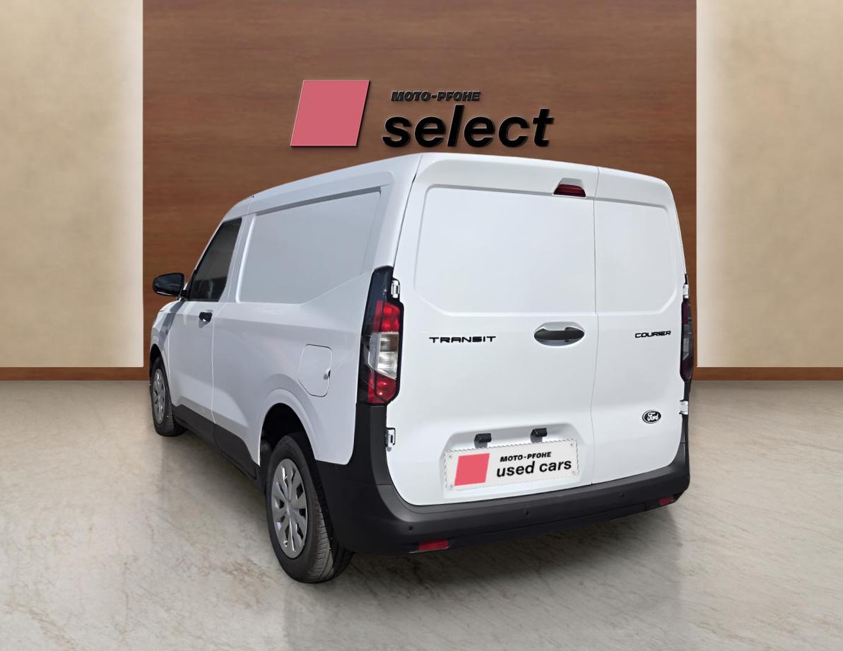Ford Courier употребяван