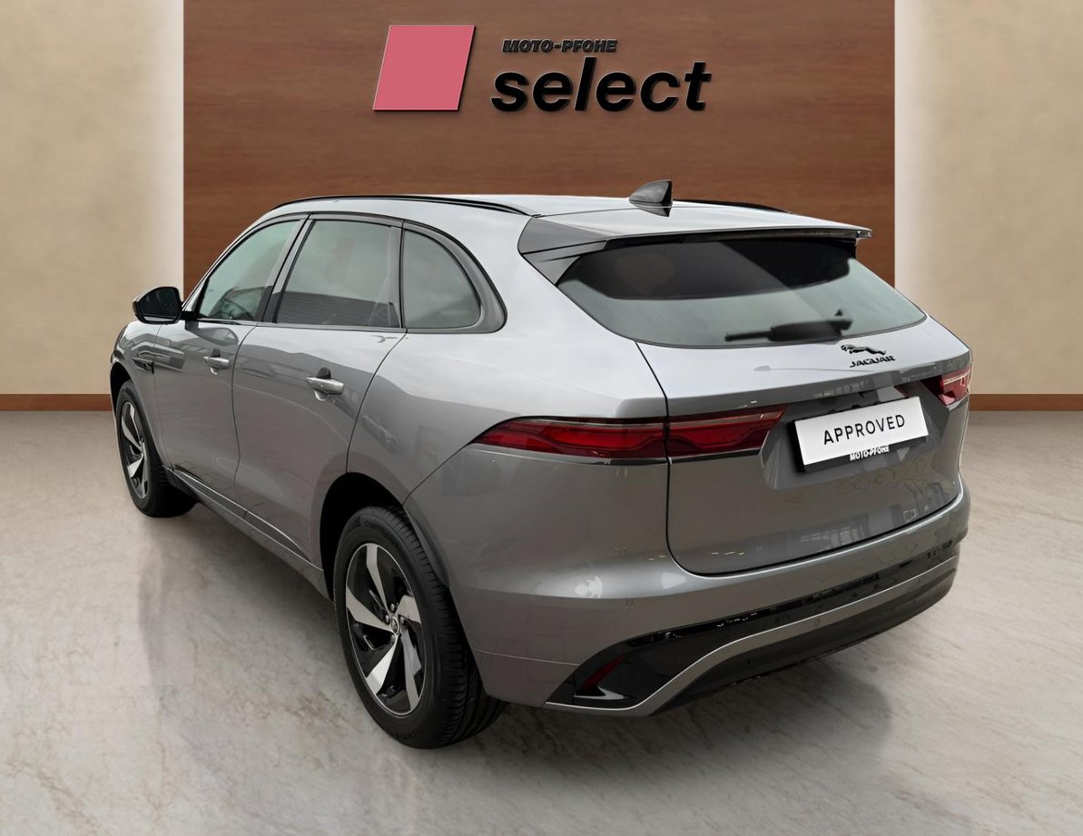 Jaguar F-Pace употребяван