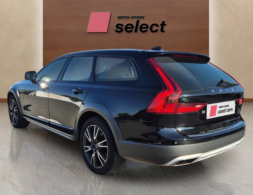 Volvo V90 Cross Country употребяван