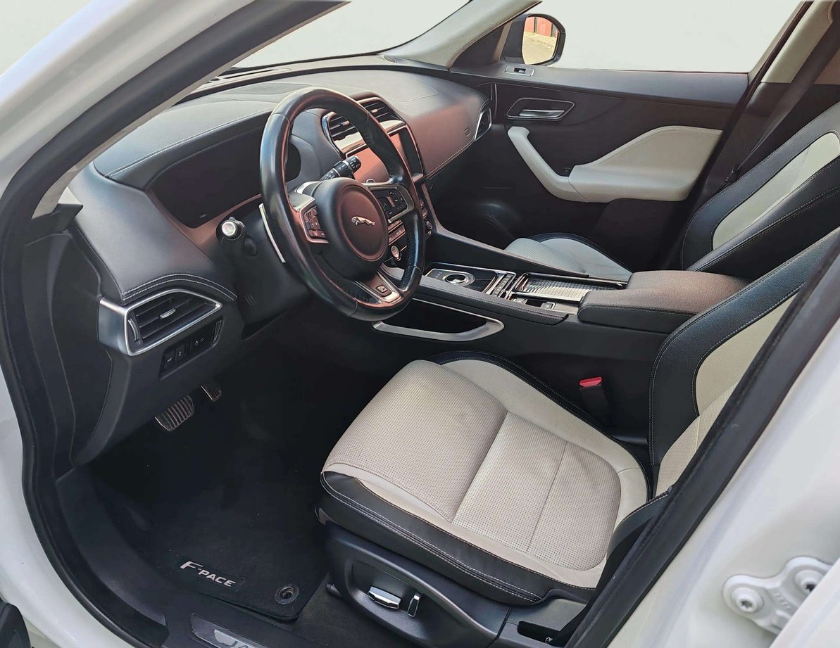 Jaguar F-Pace употребяван