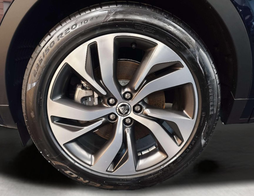 Jaguar E-Pace употребяван