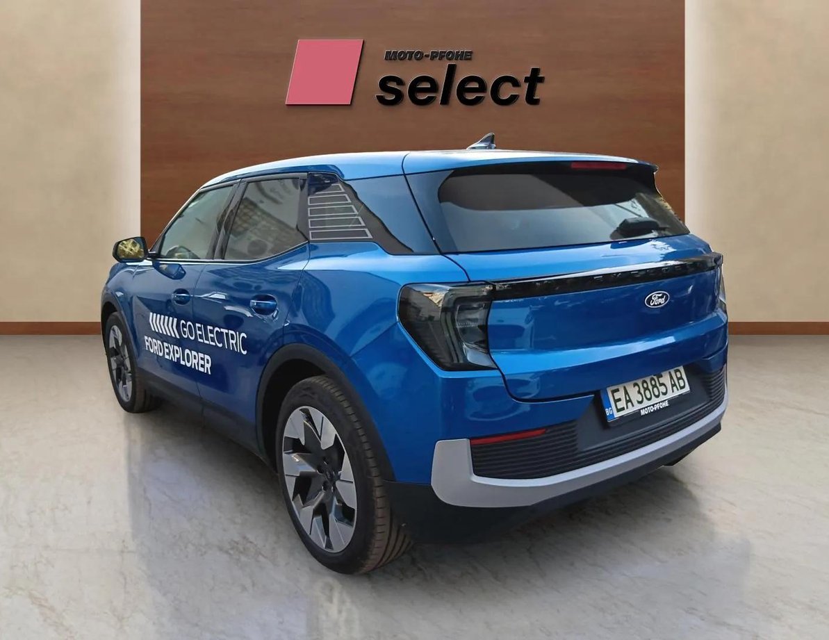 Ford E-Explorer употребяван