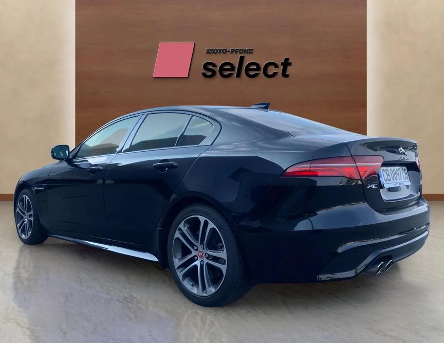 Jaguar XE употребяван