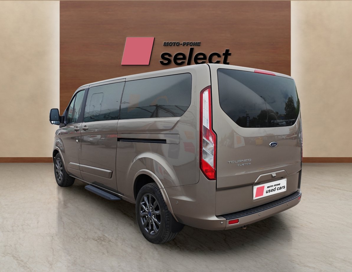 Ford Tourneo Custom употребяван