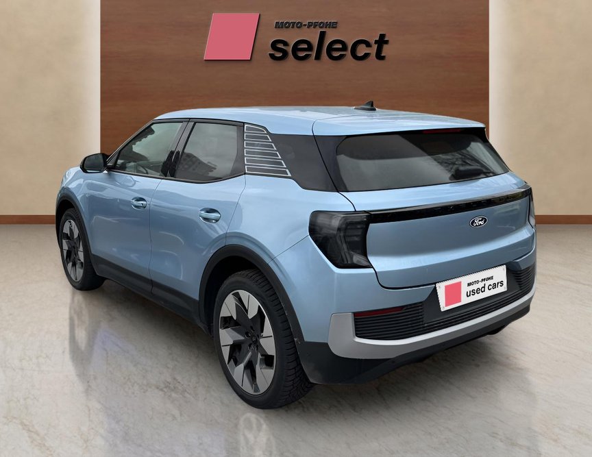 Ford E-Explorer употребяван