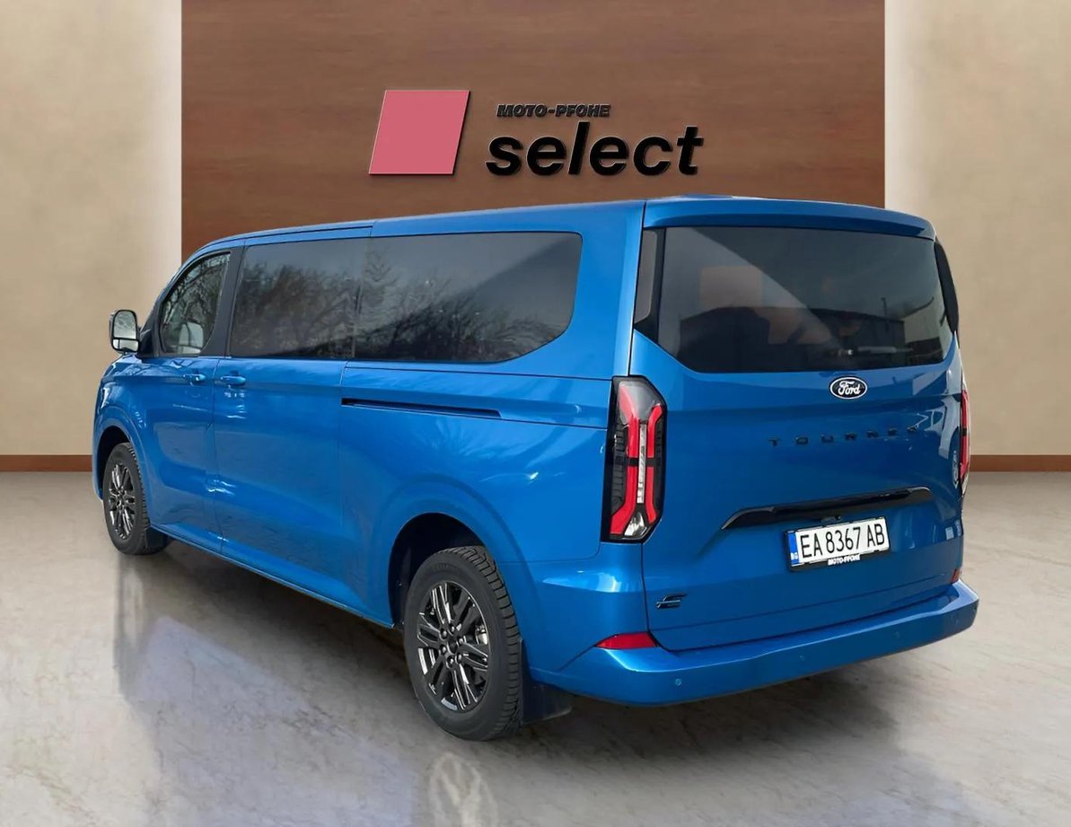 Ford E-Custom употребяван