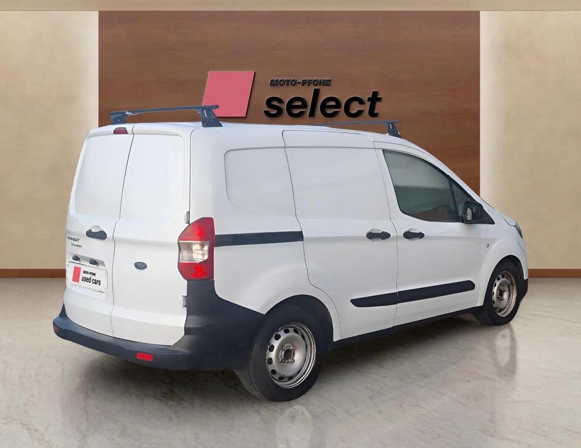 Ford Courier употребяван