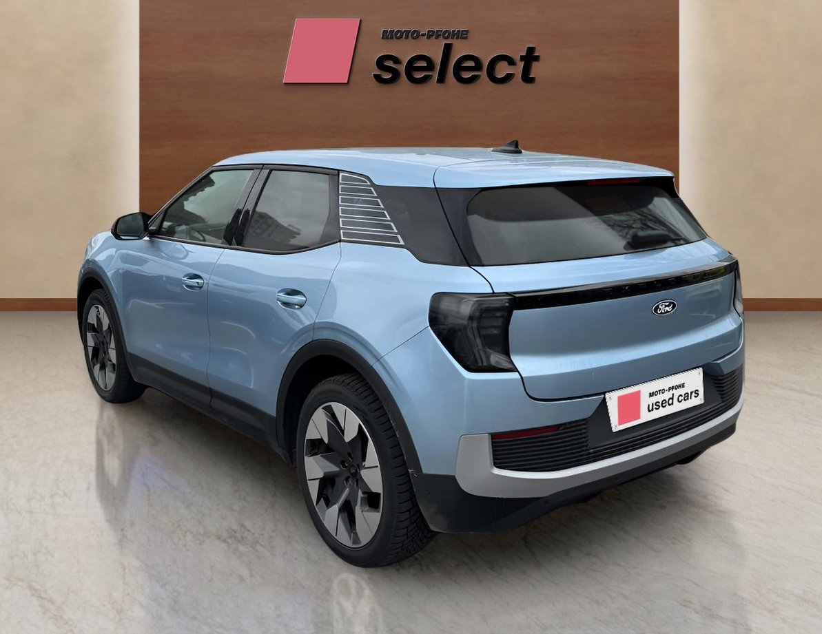 Ford E-Explorer употребяван