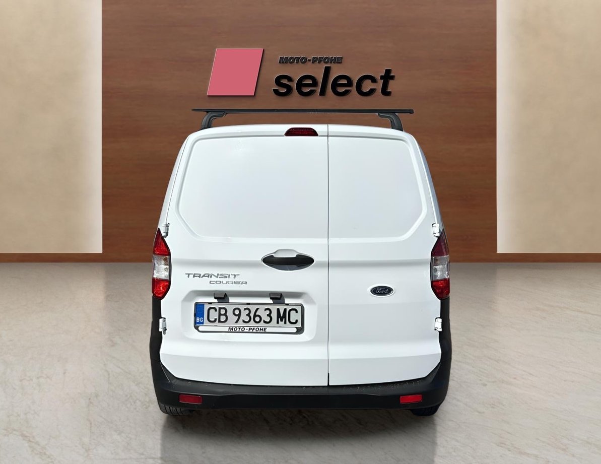 Ford Courier употребяван