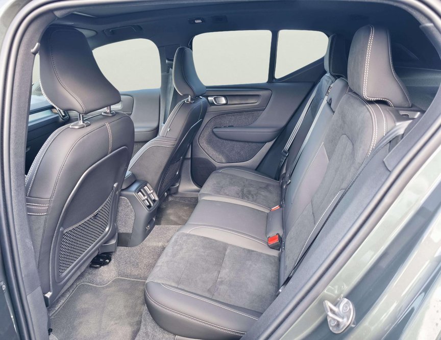 Volvo XC40 Recharge употребяван