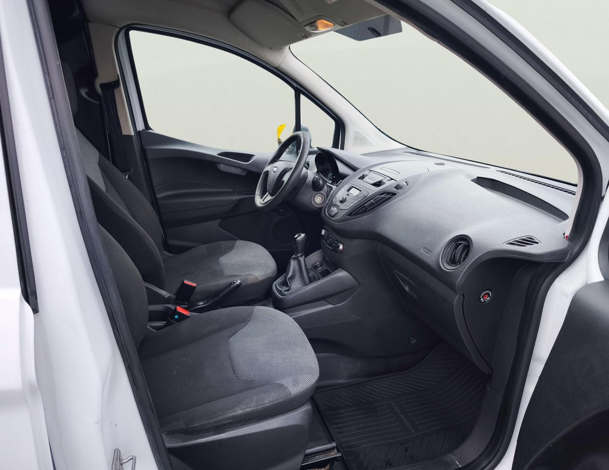 Ford Courier употребяван