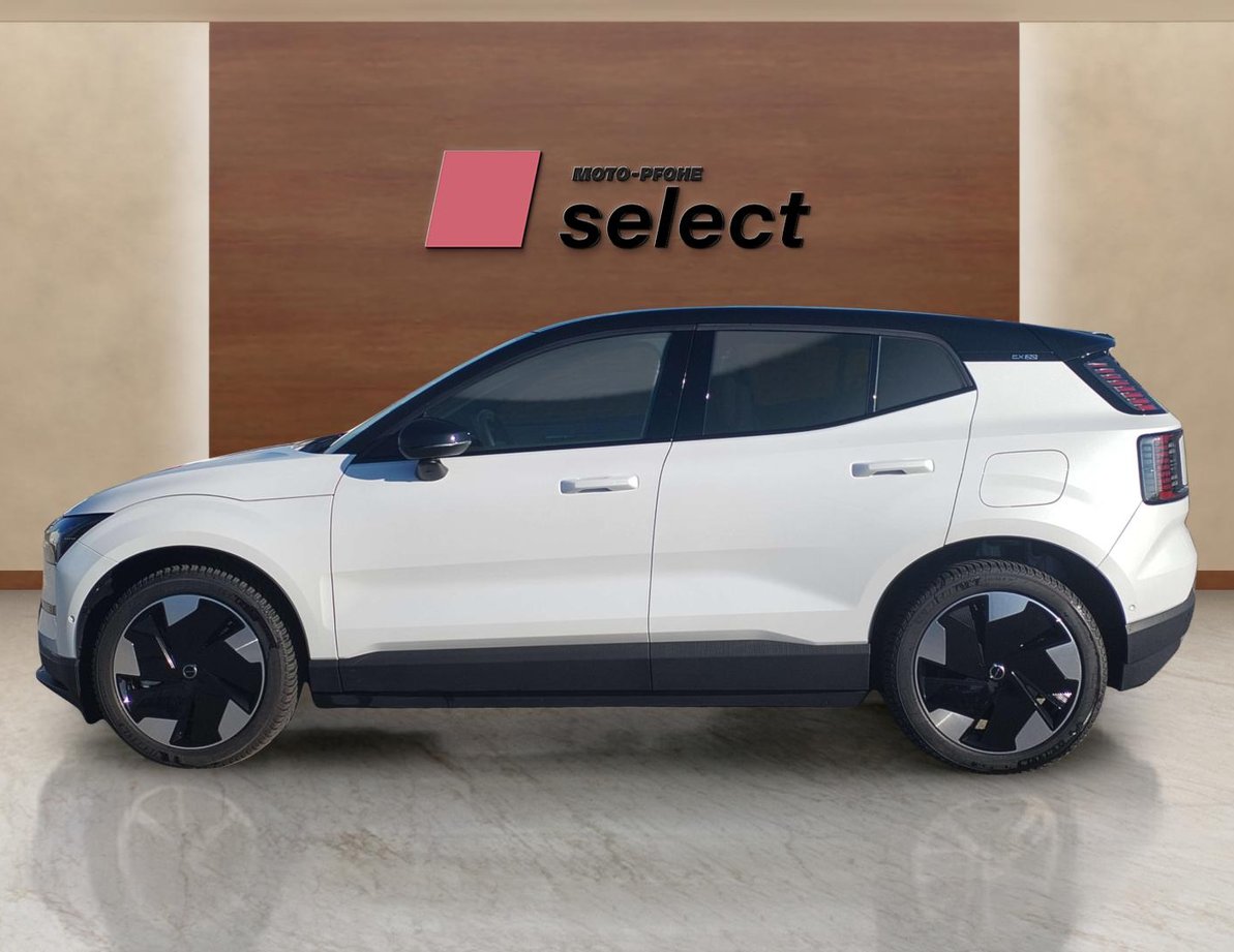 Volvo EX30 употребяван