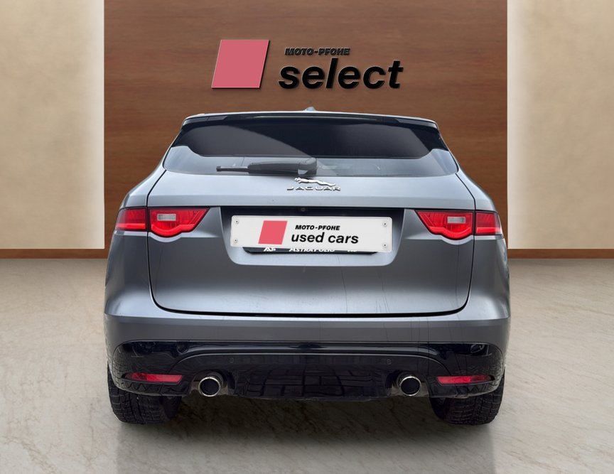 Jaguar F-Pace употребяван