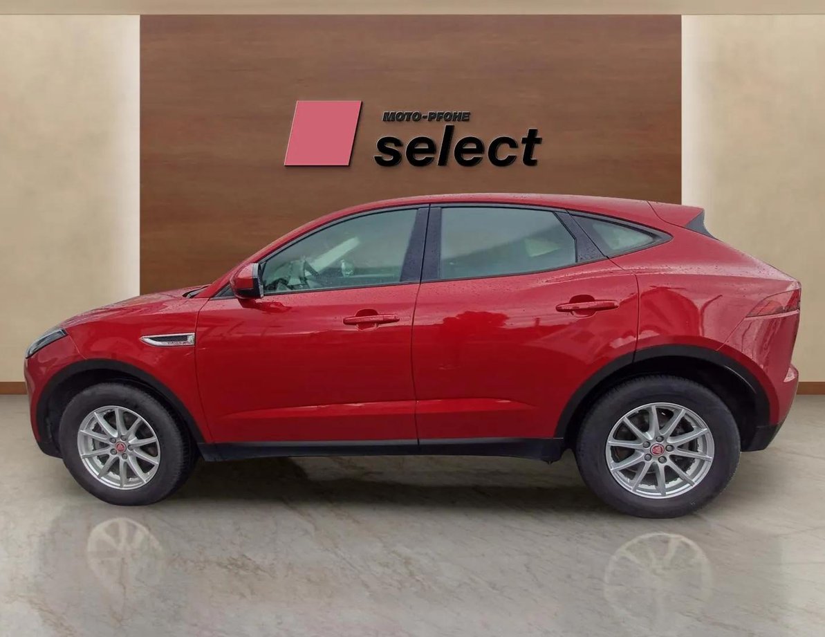 Jaguar E-Pace употребяван