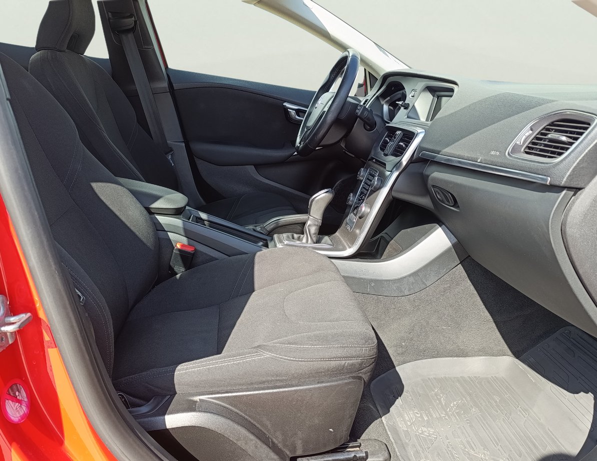 Volvo V40 употребяван