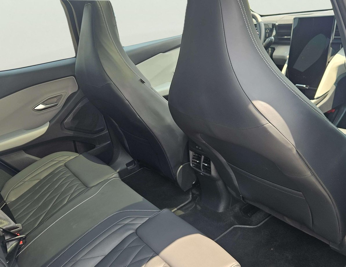 Ford E-Explorer употребяван