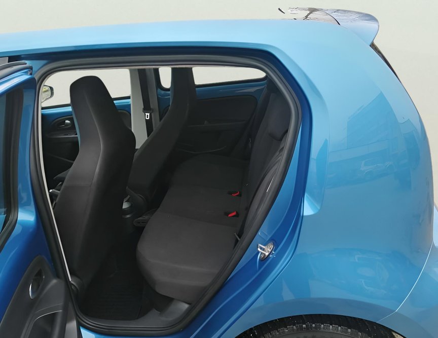 Volkswagen Up употребяван