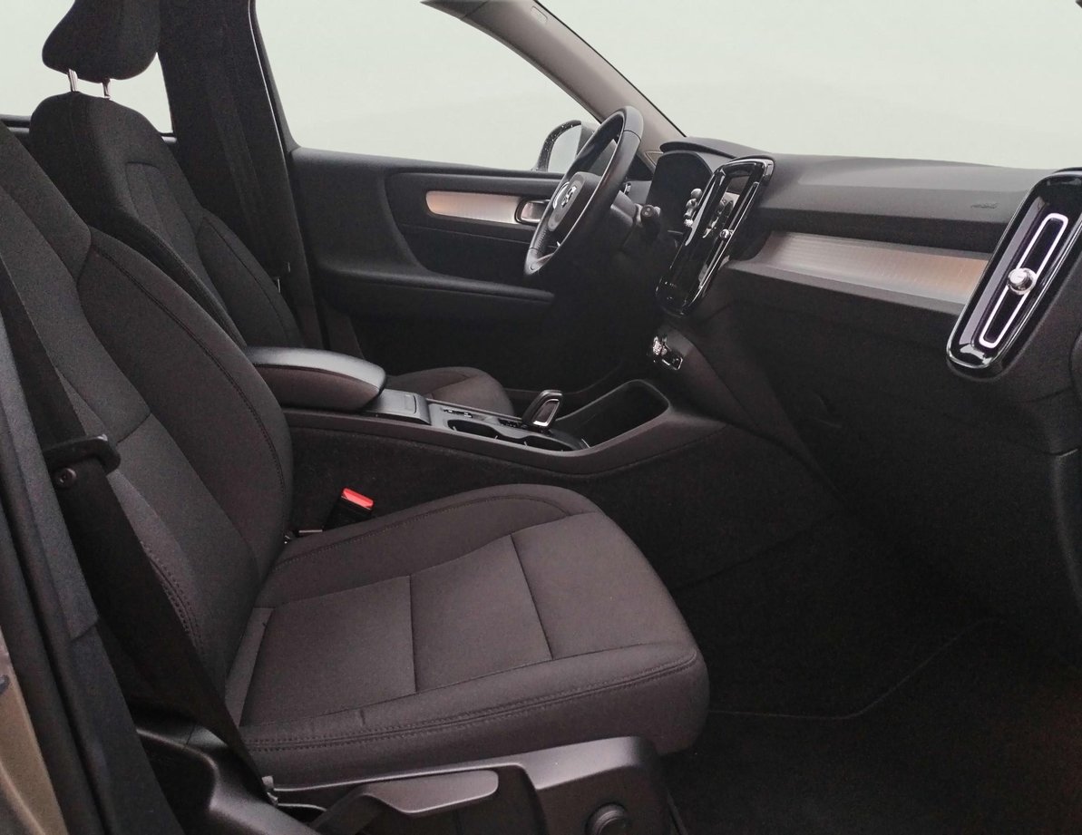 Volvo XC40 употребяван