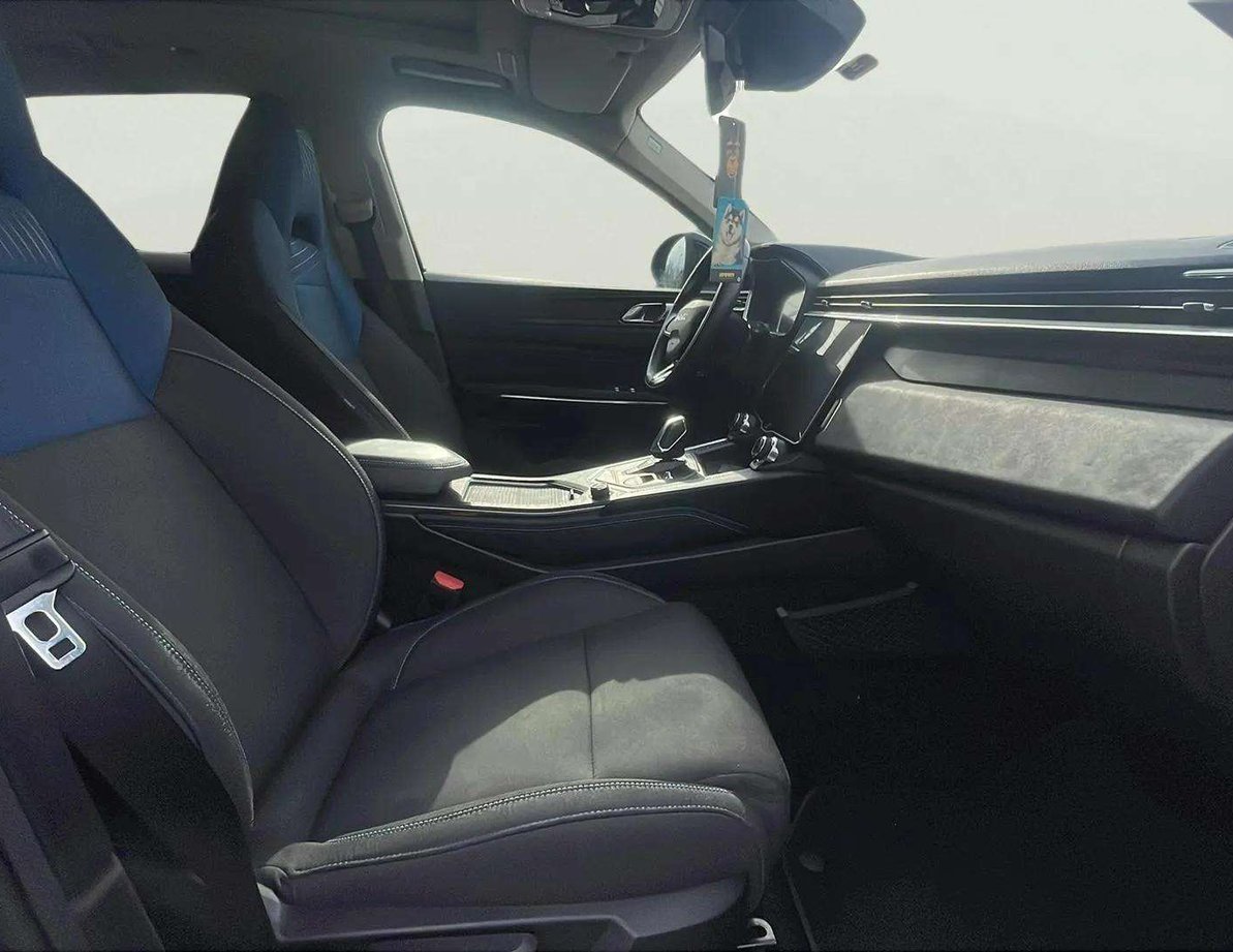 Lynk&Co 01 употребяван