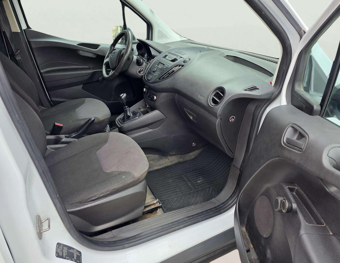 Ford Courier употребяван