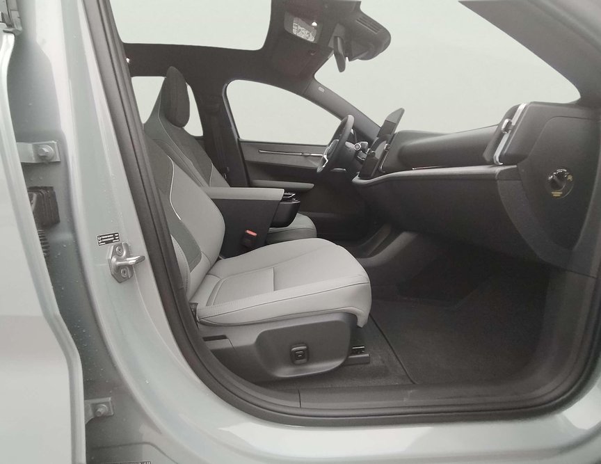 Volvo EX30 употребяван