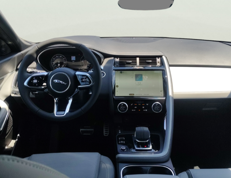 Jaguar E-Pace употребяван
