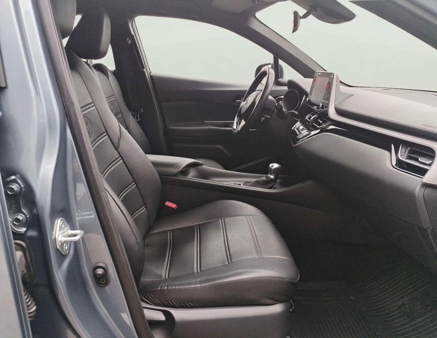 Toyota C-HR употребяван