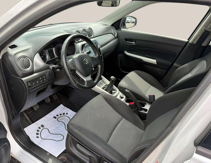 Suzuki Vitara  употребяван
