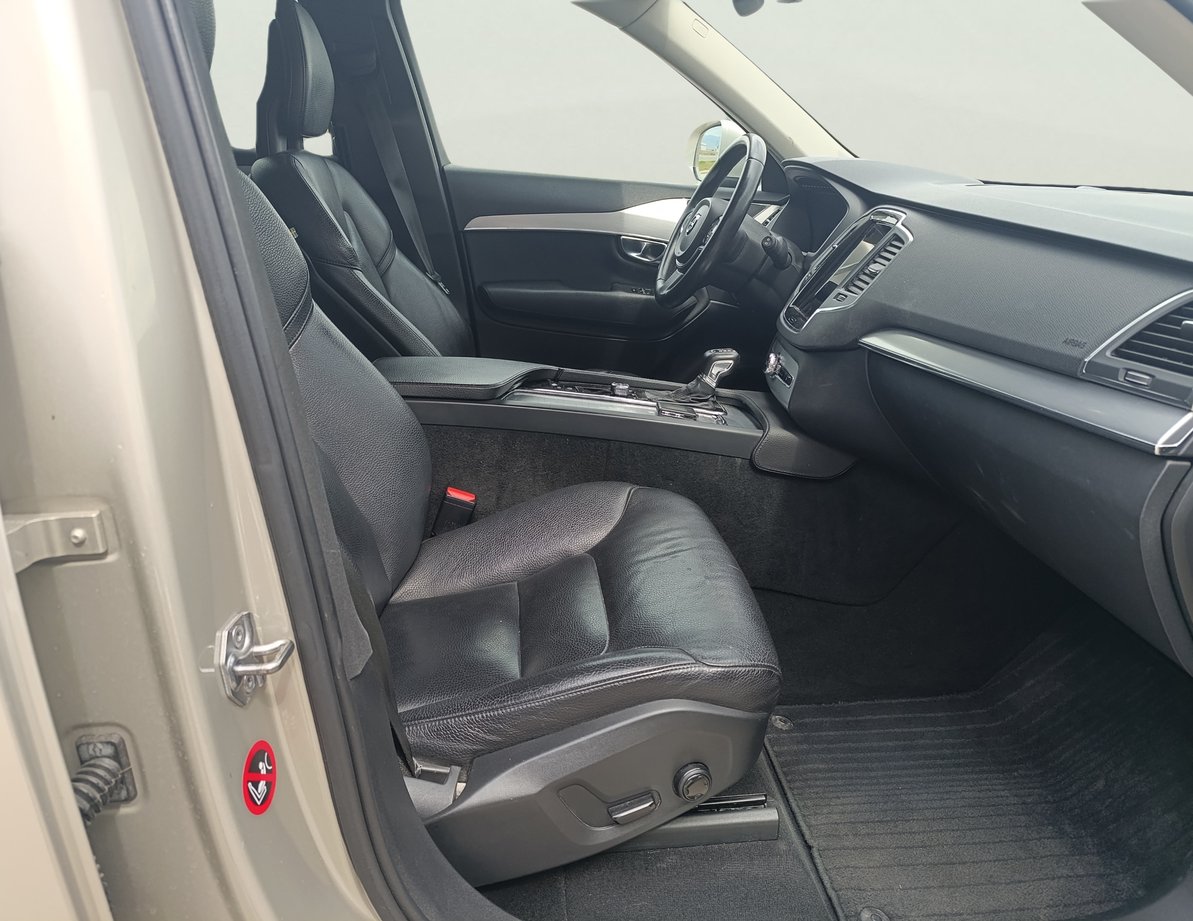 Volvo XC90 употребяван