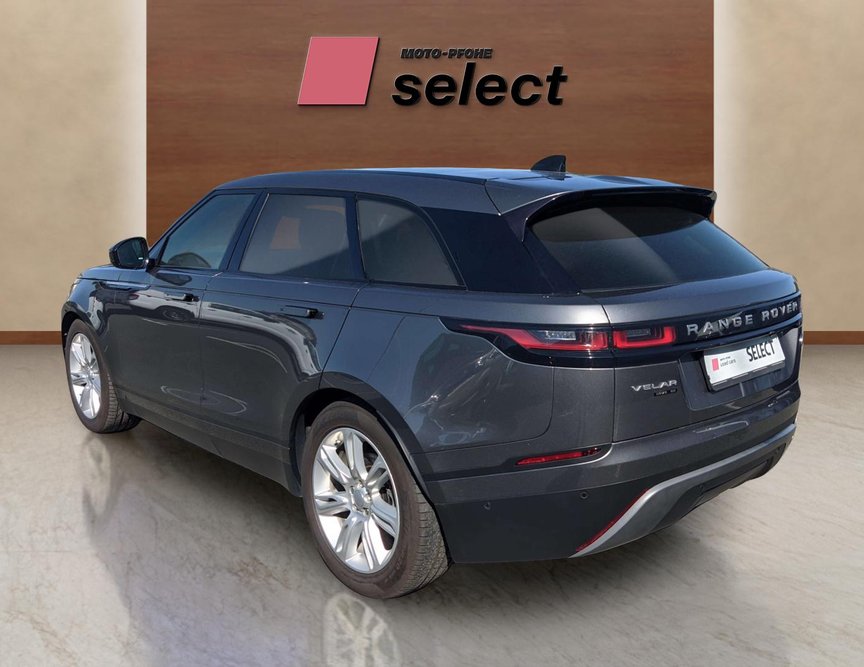 Range Rover Velar otzad v lqvo