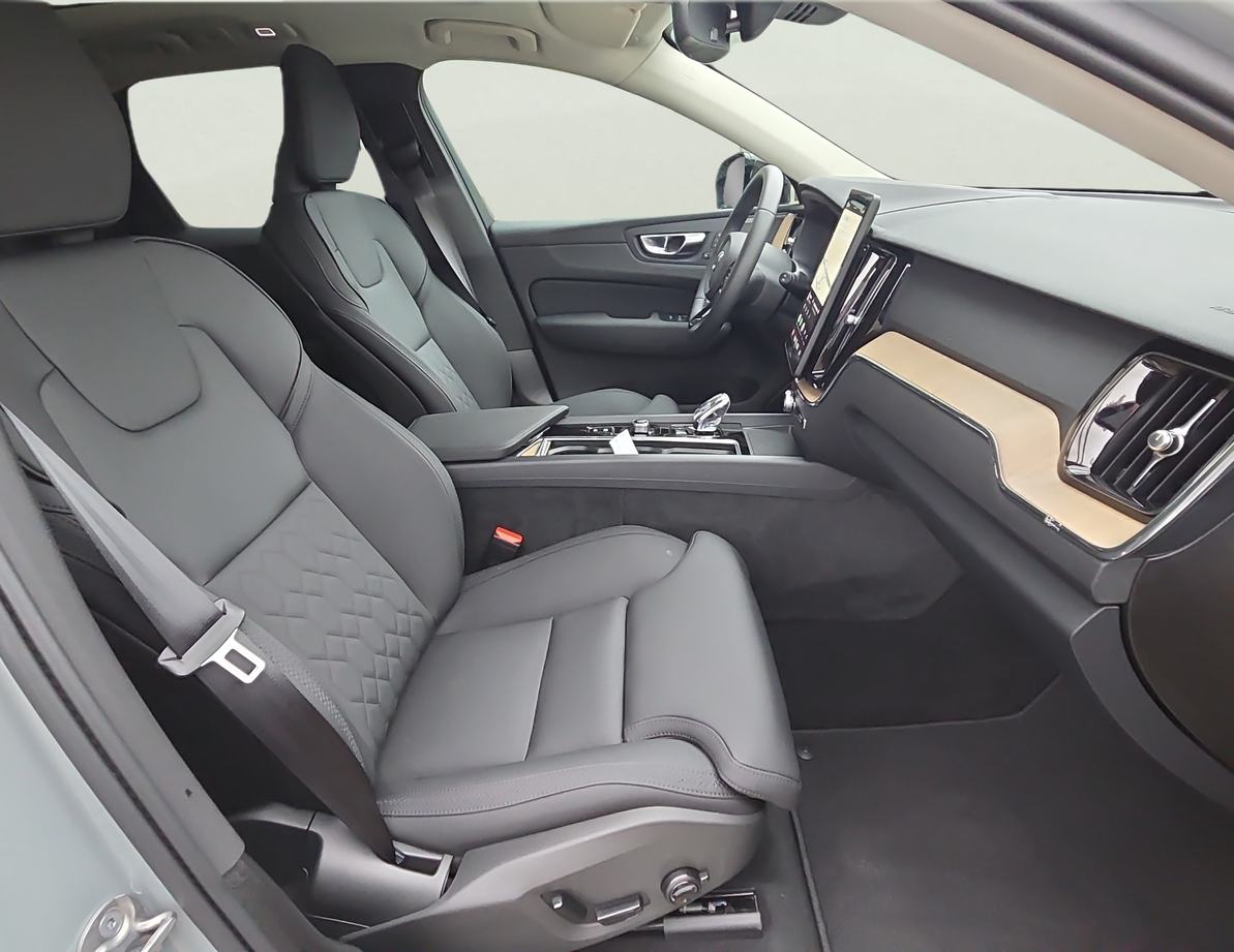 Volvo XC60 PHEV употребяван