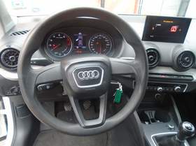 Audi q2 Употребяван